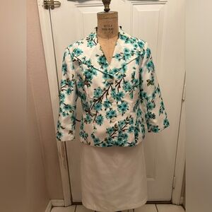 Women’s Isabella 2 Piece Suit in Size 14